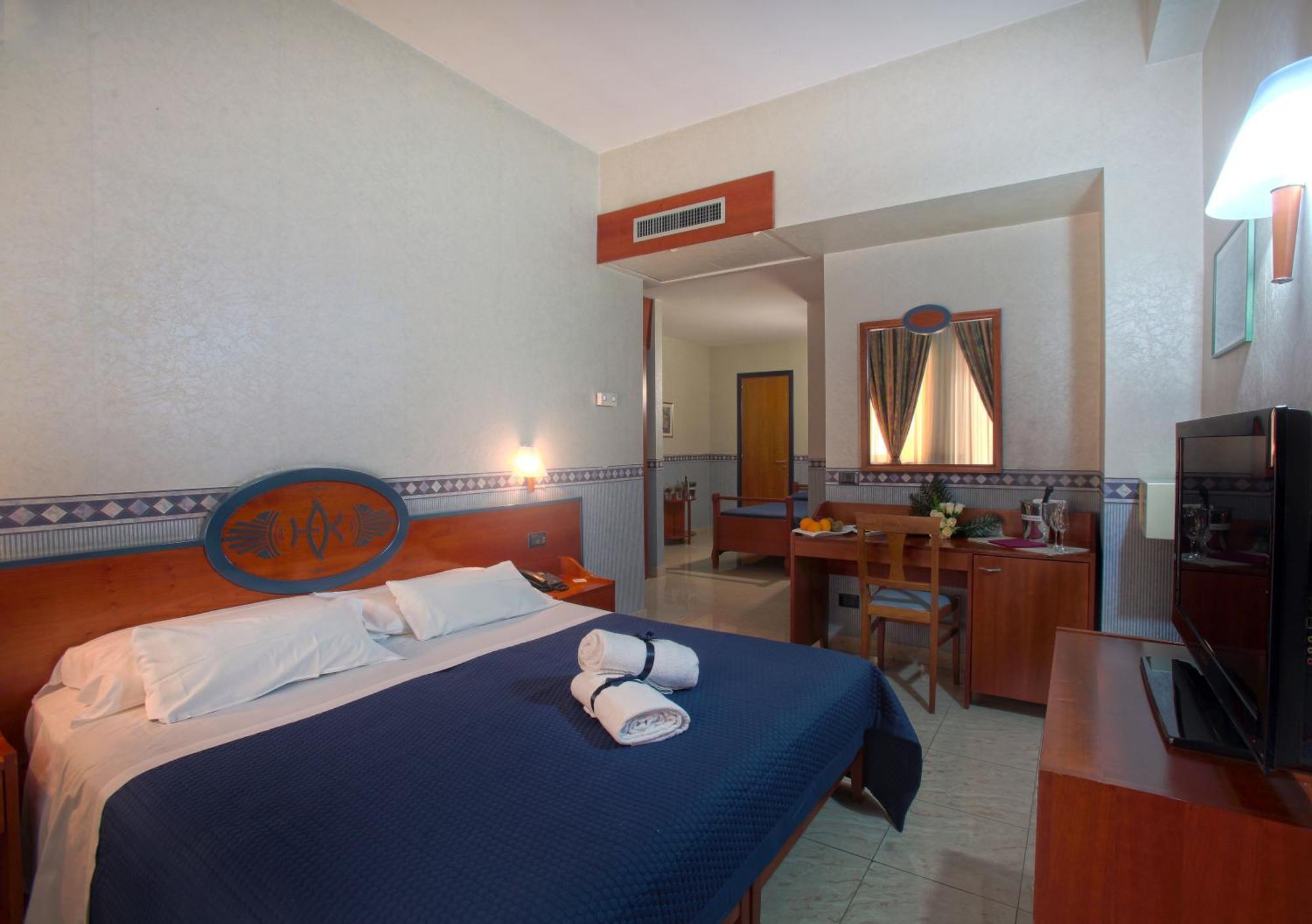 Hotel Kroma Ragusa Ruang foto