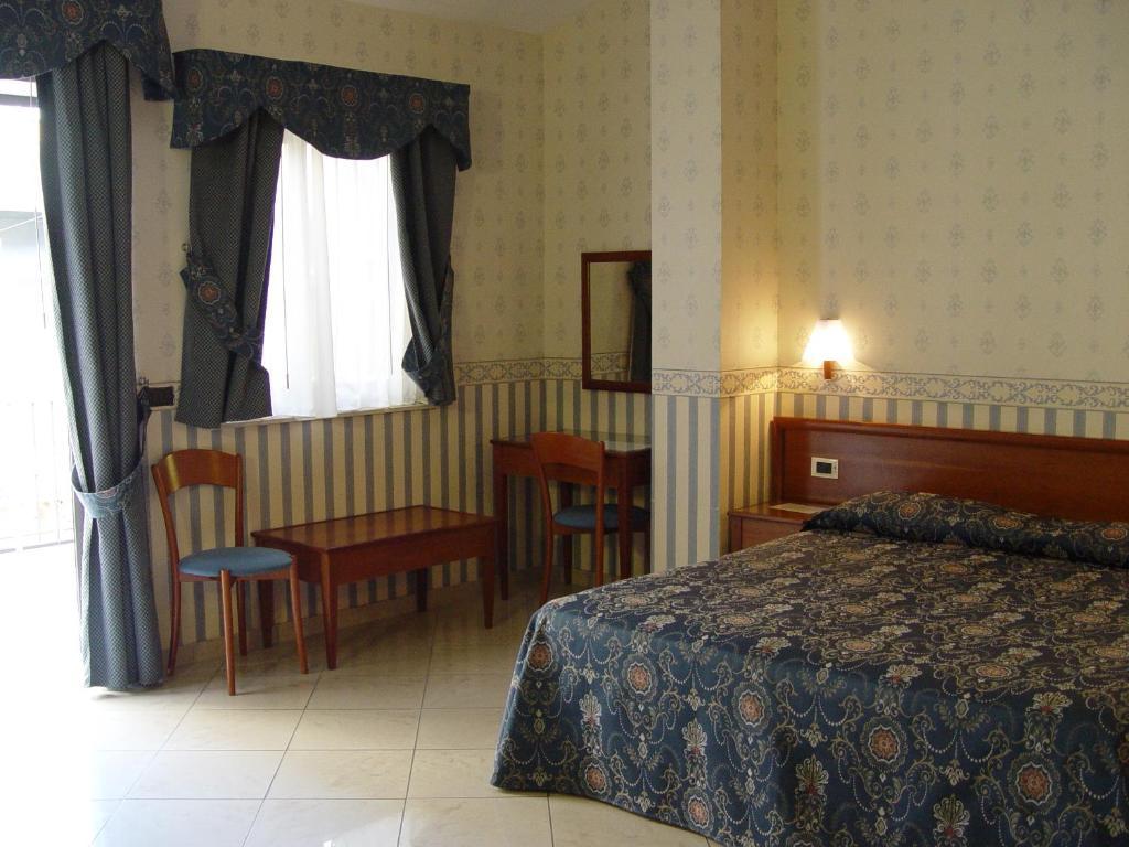 Hotel Kroma Ragusa Ruang foto