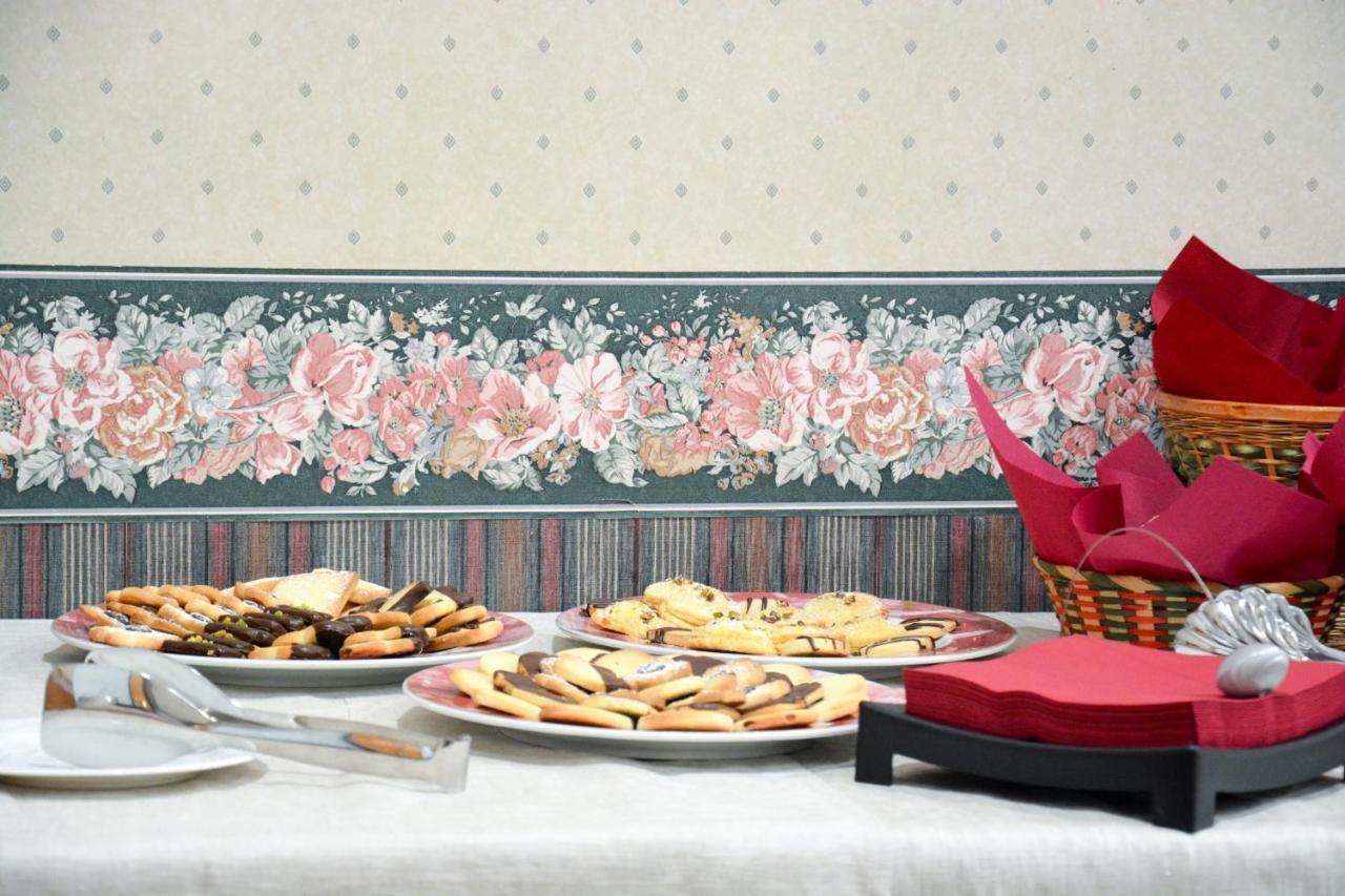 Hotel Kroma Ragusa Bagian luar foto